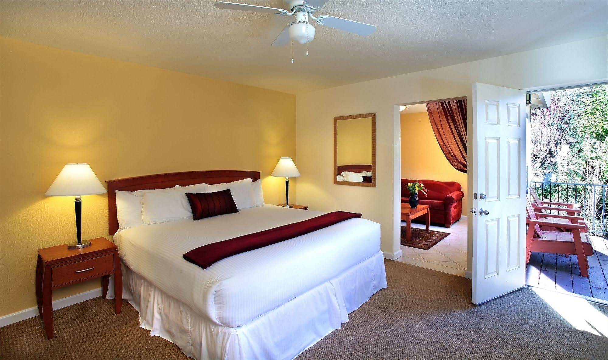 West Sonoma Inn & Spa ガーンビル エクステリア 写真